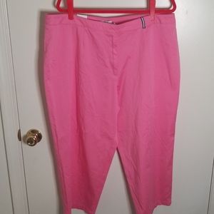 NWT Izod Cropped pants